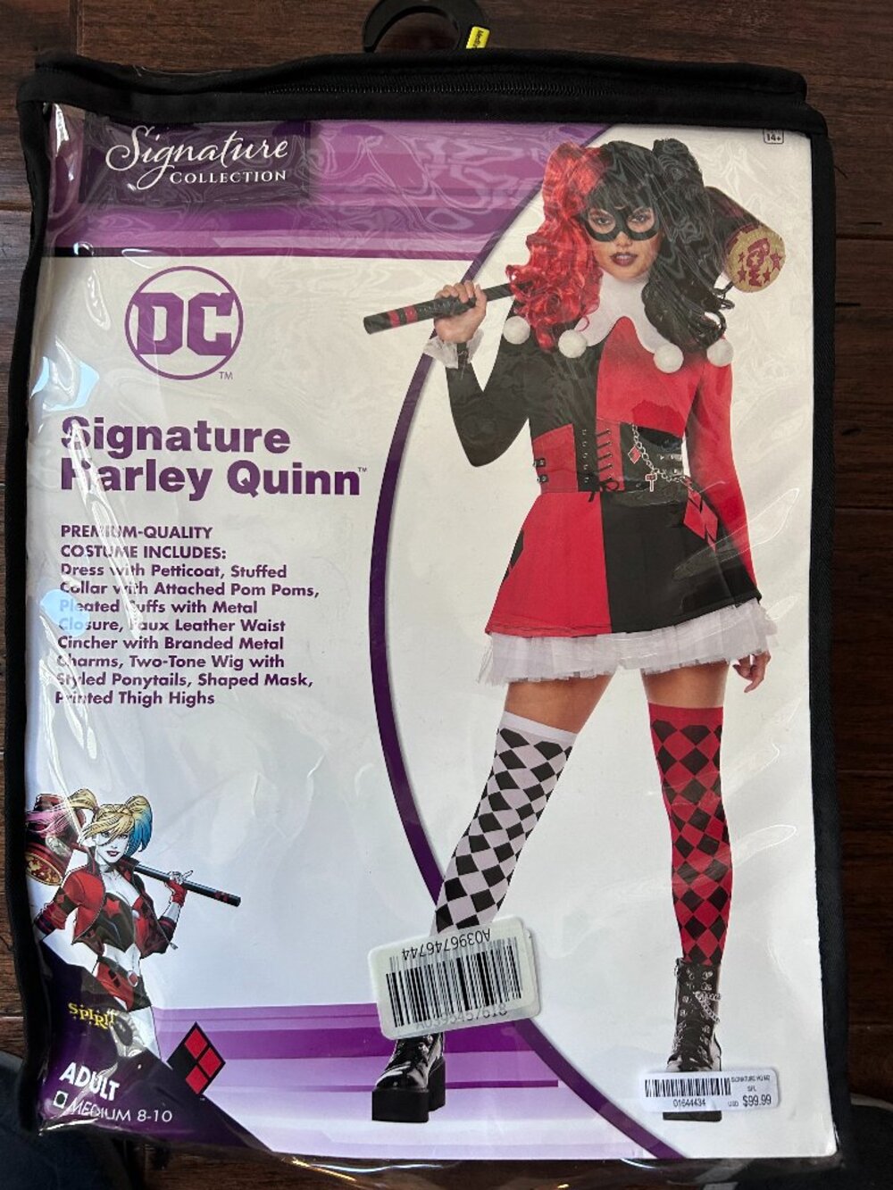 HARLEY QUINN HALLOWEEN COSTUME